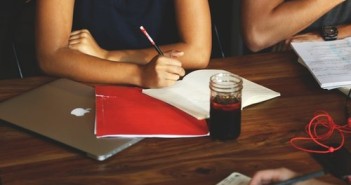 How to give constructive criticism