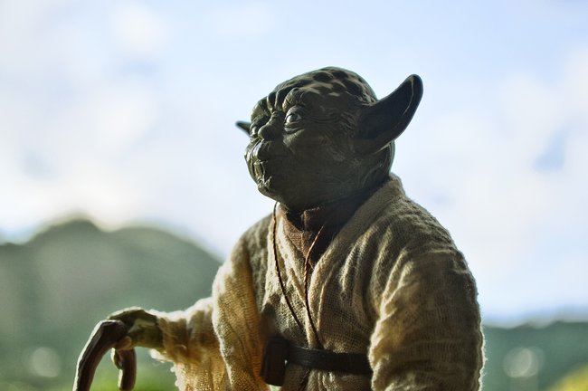 The 30 Best & Most Popular Yoda Quotes - Four Minute Books